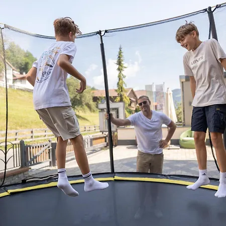 Alpenapart Ladis - Premium Family Apartments-2
